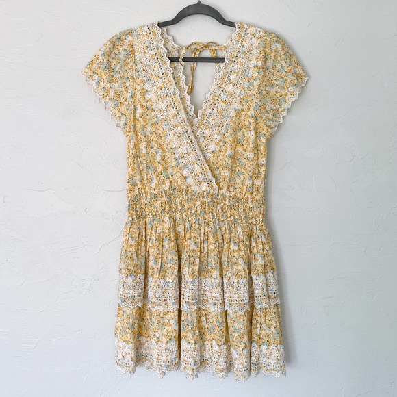 American Eagle Outfitters Dresses & Skirts - American Eagle Garden Party Wrap Dress NWT Medium